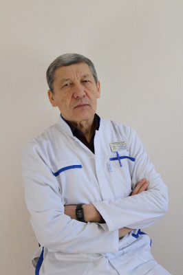 Заместитель главного врача по скорой медицинской помощи Комогорцев Александр Александрович